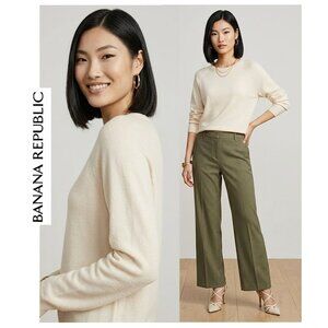 BANANA REPUBLIC - 100% merino wool cream knit sweater